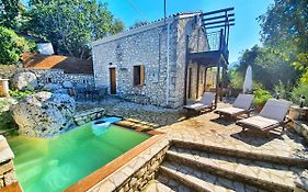 Villa Kalata